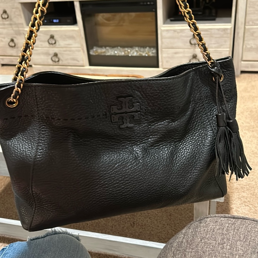 Tory Burch pocket book